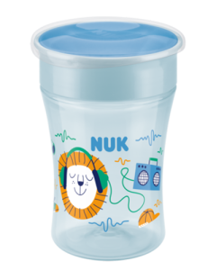NUK hrnek Magic Cup s víčkem 230 ml